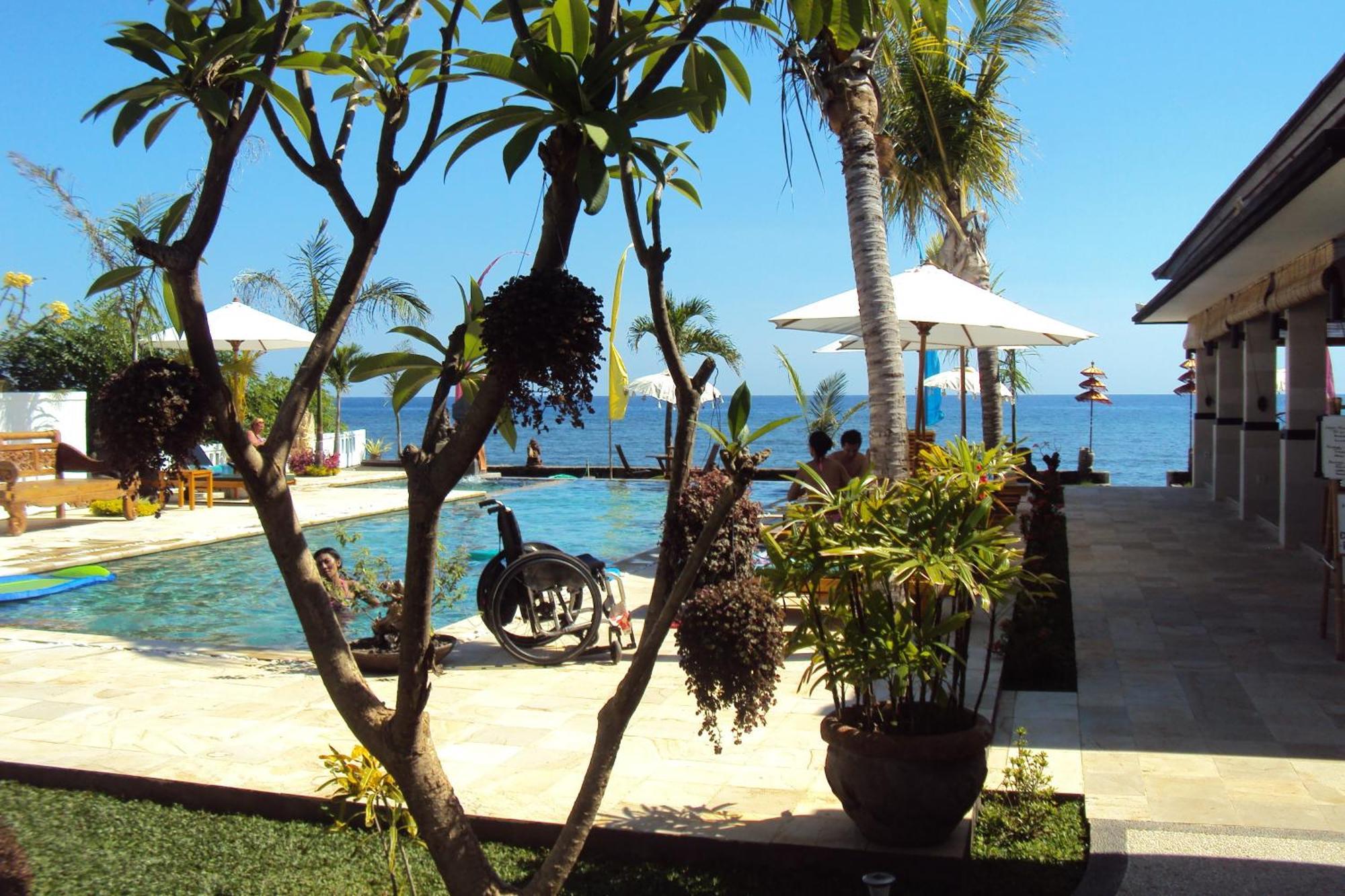 Kelapa Lovina Beach Villa Εξωτερικό φωτογραφία